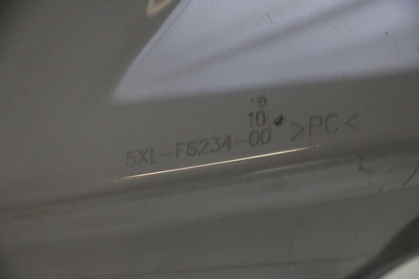 photo de PARE BRISE YAMAHA YP MAJESTY 125 (2007 - 2010)