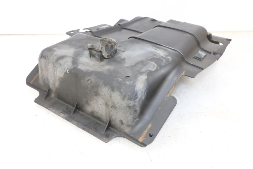 photo de PASSAGGIO RUOTA POSTERIORE SUZUKI BURGMAN 650 (2013 - 2020)