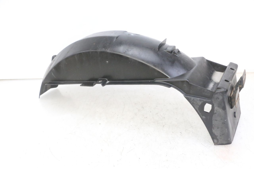 photo de PASSAGGIO RUOTA POSTERIORE SUZUKI GS GSE 500 (2001 - 2003)