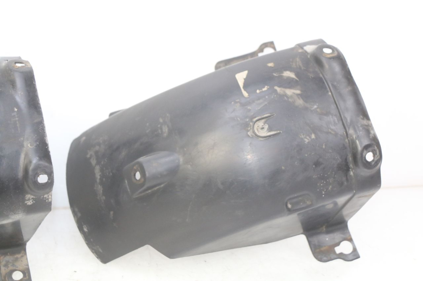 photo de PASSARUOTA POSTERIORE SUZUKI GSX-F GSX  F 1100 (1988 - 1994)