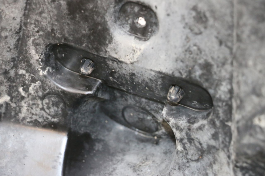 photo de PASSARUOTA POSTERIORE PEUGEOT KISBEE 2T 50 (2010 - 2017)