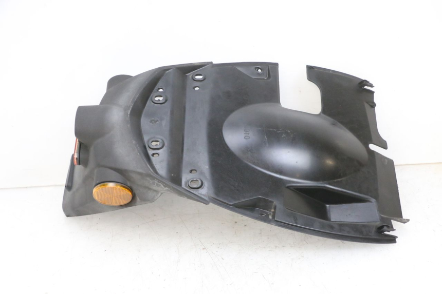 photo de PASSARUOTA POSTERIORE PEUGEOT KISBEE 4T 50 (2010 - 2017) - Primo piano tecnico