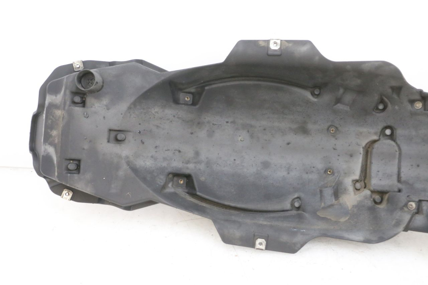 photo de Passaruota posteriore BMW R RT ABS 1200 (2010 - 2014) - Zoom sullo stato d'uso