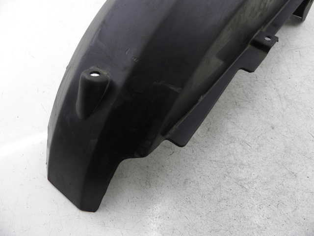 photo de PASSAGGIO RUOTA POSTERIORE SUZUKI GS GSE 500 (2001 - 2003)