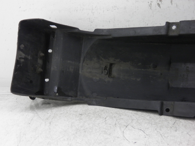 photo de PASSAGGIO RUOTA POSTERIORE SUZUKI GS GSE 500 (2001 - 2003)