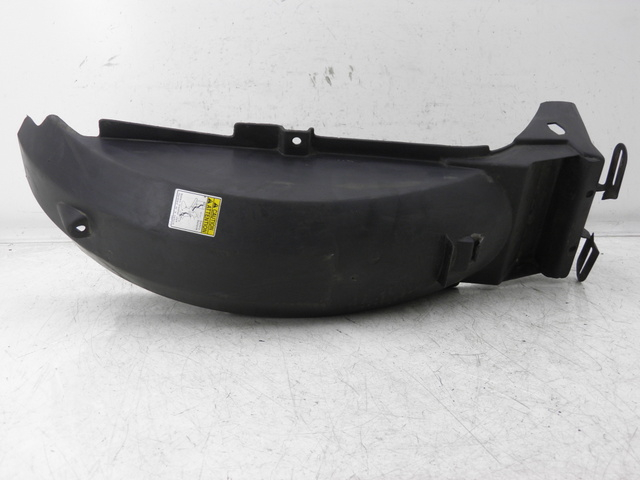 photo de PASSAGGIO RUOTA POSTERIORE SUZUKI GS GSE 500 (2001 - 2003)