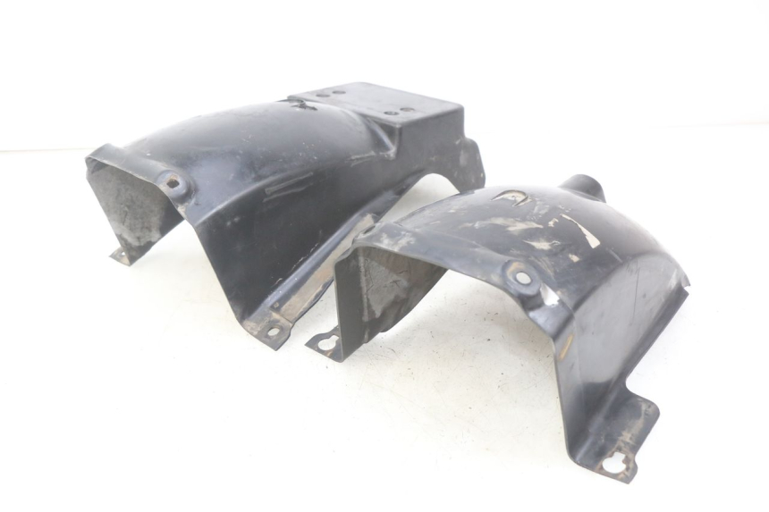 photo de PASSARUOTA POSTERIORE SUZUKI GSX-F GSX  F 1100 (1988 - 1994)