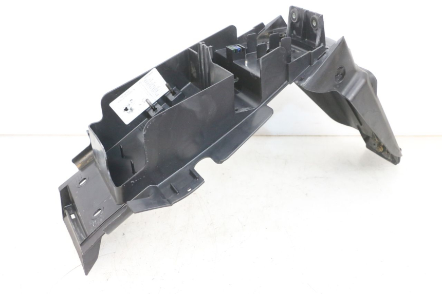 photo de PASSARUOTA POSTERIORE DAELIM VJ ROADWIN FI 125 (2008 - 2017) - Primo piano tecnico