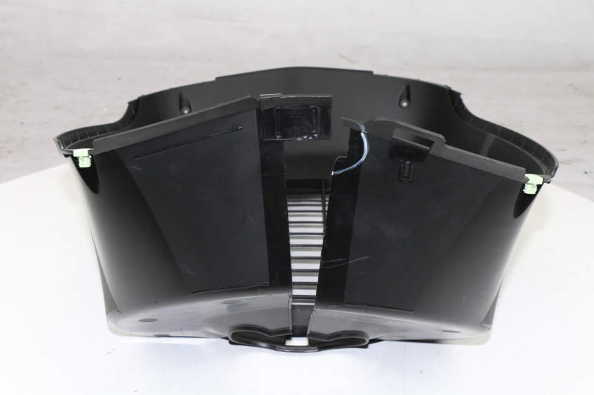 photo de SOTTOSCUDO PARASPRUZZI PEUGEOT SATELIS COMPRESSOR K15 125 (2006 - 2009)