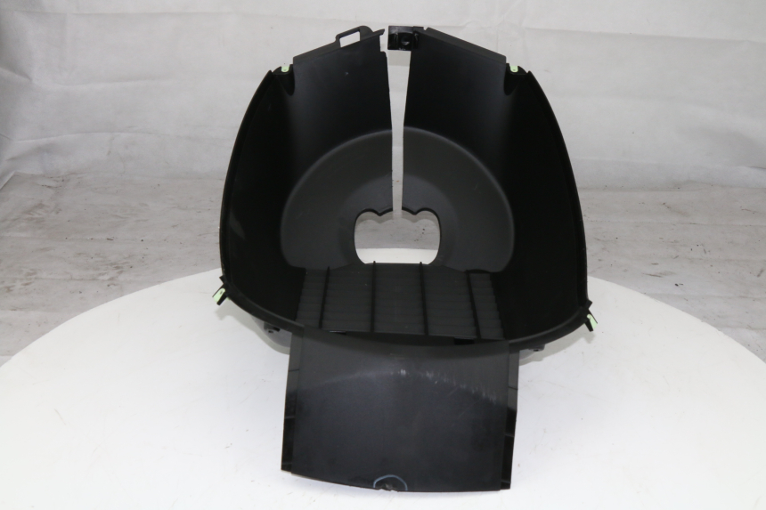 photo de SOTTOSCUDO PARASPRUZZI PEUGEOT SATELIS COMPRESSOR K15 125 (2006 - 2009)
