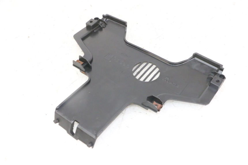 photo de SOTTOSCUDO PARASPRUZZI PIAGGIO IE MP3 YOURBAN 300 (2011 - 2016)