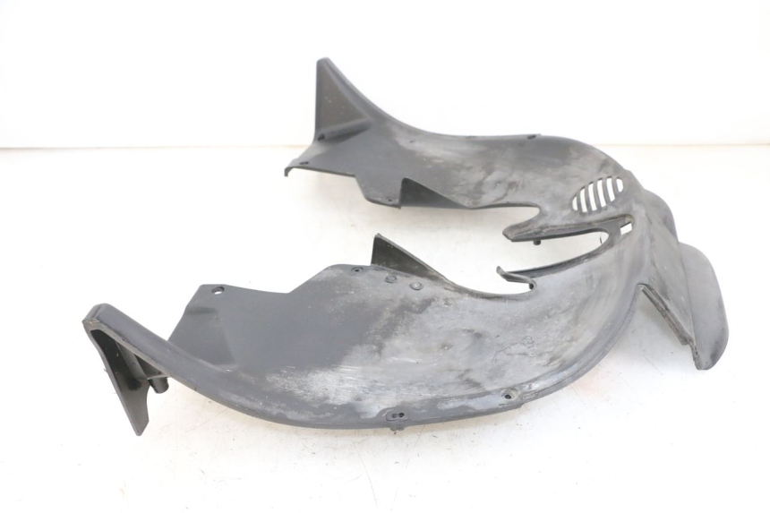 photo de SOTTOSCUDO PARASPRUZZI PIAGGIO MP3 500 (2016 - 2018) - Primo piano tecnico