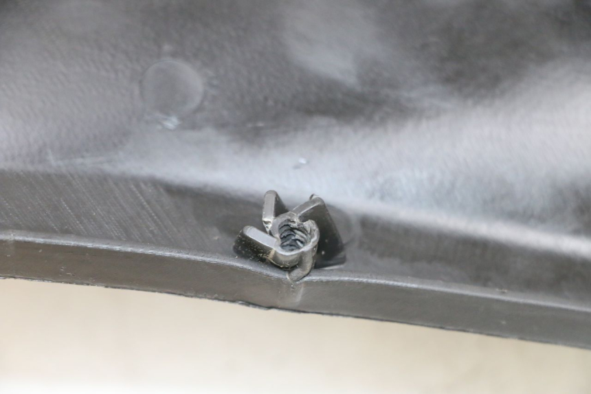 photo de SOTTOSCUDO PARASPRUZZI PIAGGIO MP3 RL 250 (2007 - 2010) - Altra angolazione