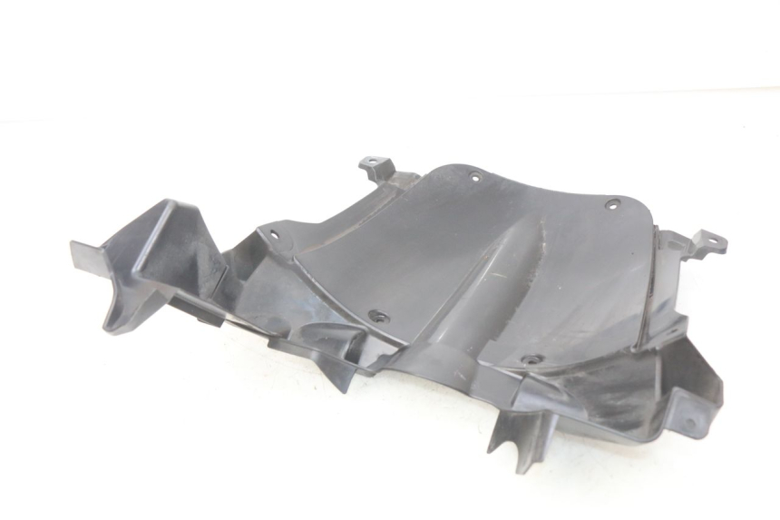 photo de PASSARUOTA ANTERIORE SUZUKI SIXTEEN 125 (2008 - 2010)