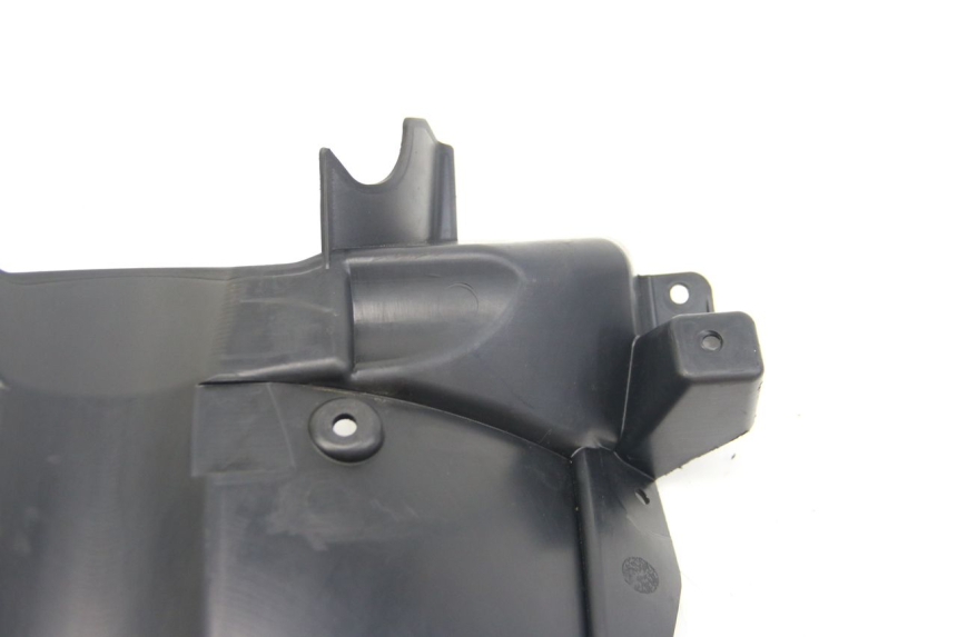 photo de PASSARUOTA ANTERIORE SUZUKI SIXTEEN 125 (2008 - 2010)