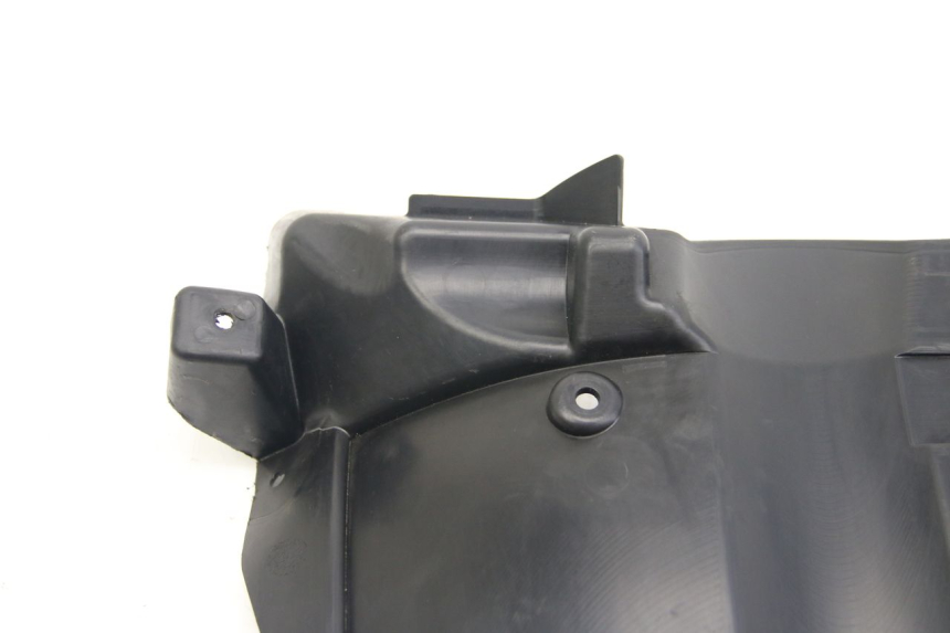 photo de PASSARUOTA ANTERIORE SUZUKI SIXTEEN 125 (2008 - 2010)