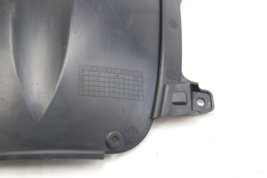 photo de PASSARUOTA ANTERIORE SUZUKI SIXTEEN 125 (2008 - 2010)