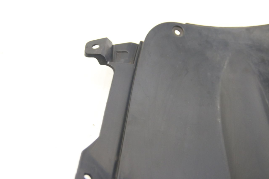 photo de PASSARUOTA ANTERIORE SUZUKI SIXTEEN 125 (2008 - 2010)