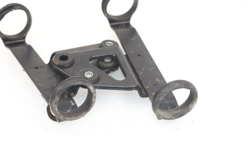 photo de SUPPORTO FARO SUZUKI DR DJEBEL 600 (1985 - 1990)