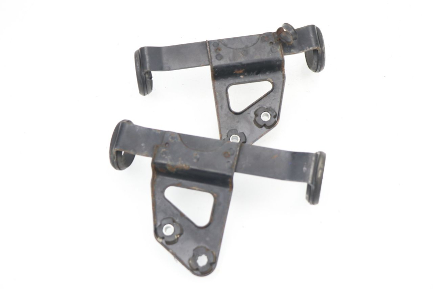 photo de SUPPORTO FARO SUZUKI DR DJEBEL 600 (1985 - 1990)