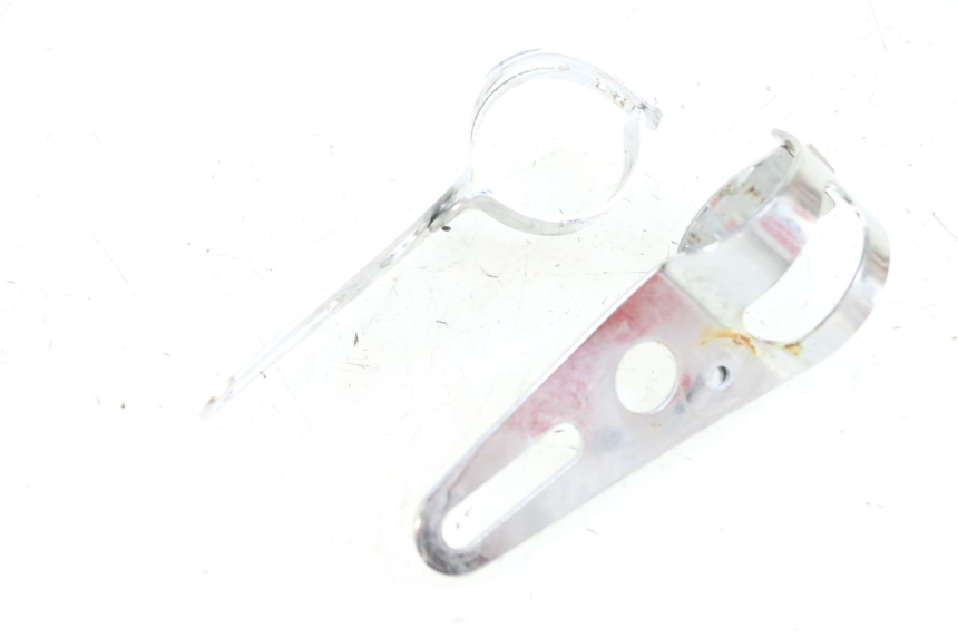 photo de SUPPORTO FARO ANTERIORE SUZUKI GSF N BANDIT 600 (1996 - 1999) - Vista principale