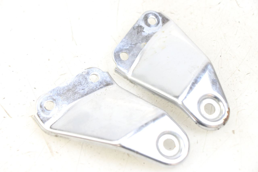 photo de SUPPORTO FARO ANTERIORE YAMAHA XJN DIVERSION 600 (2000 - 2003)