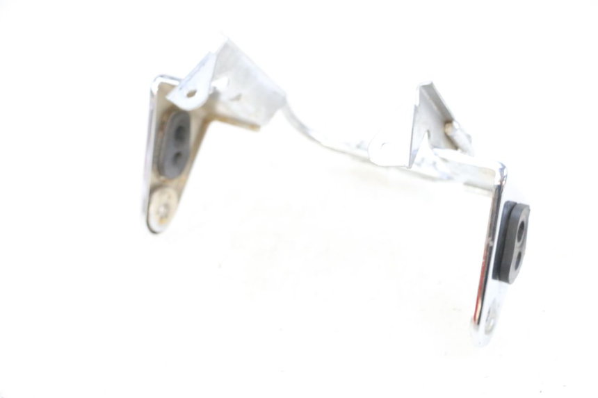 photo de SUPPORTO FARO ANTERIORE KAWASAKI ZR 7 750 (1999 - 2001) - Vista d'insieme del prodotto