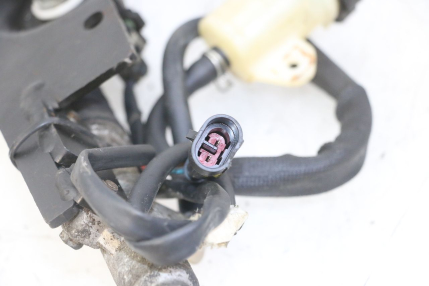photo de PEDALE DEL FRENO PIAGGIO MP3 LT 400 (2007 - 2012)