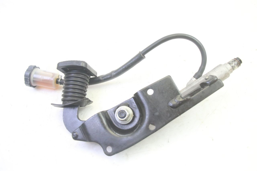 photo de PEDALE FRENO  PIAGGIO MP3 500 (2016 - 2018) - Primo piano tecnico