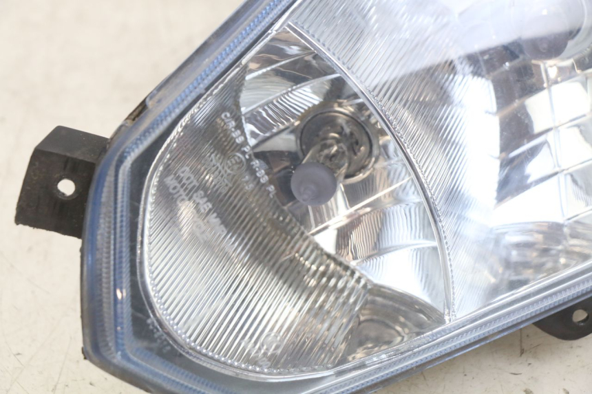 photo de FANALE ANTERIORE KYMCO AGILITY NAKED RENOUVO 2T 50 (2011 - 2018)