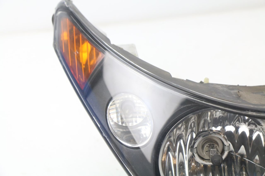 photo de FANALE ANTERIORE PIAGGIO BEVERLY 125 (1998 - 2005)
