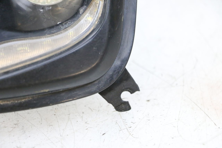 photo de FANALE ANTERIORE MBK BOOSTER SPIRIT 50 (2004 - 2017) - Primo piano ad alta risoluzione