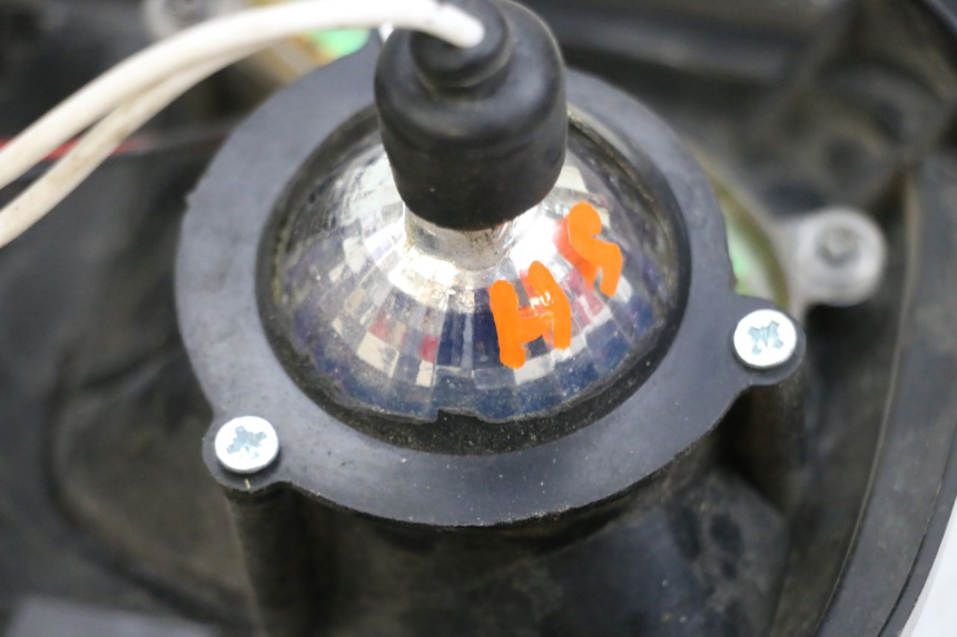 photo de FANALE ANTERIORE MBK BOOSTER SPIRIT 50 (2004 - 2017) - Primo piano tecnico