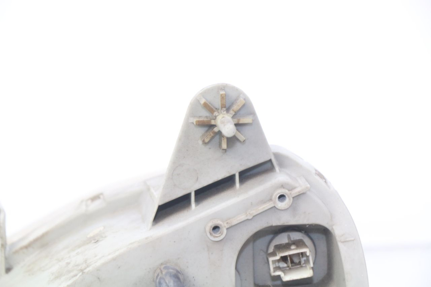 photo de FANALE ANTERIORE SUZUKI BURGMAN 125 (2007 - 2014)