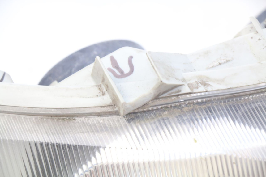 photo de FANALE ANTERIORE SUZUKI BURGMAN 125 (2007 - 2014)