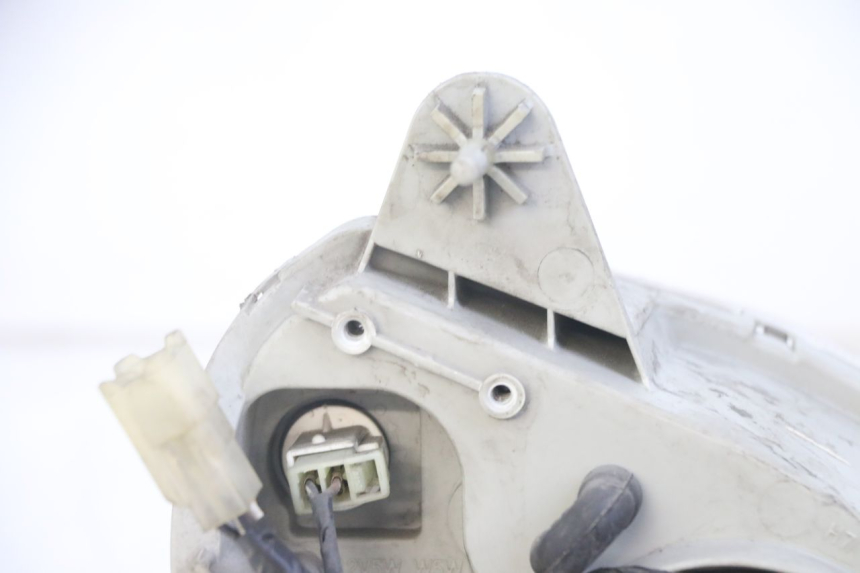 photo de FANALE ANTERIORE SUZUKI BURGMAN 125 (2007 - 2014)