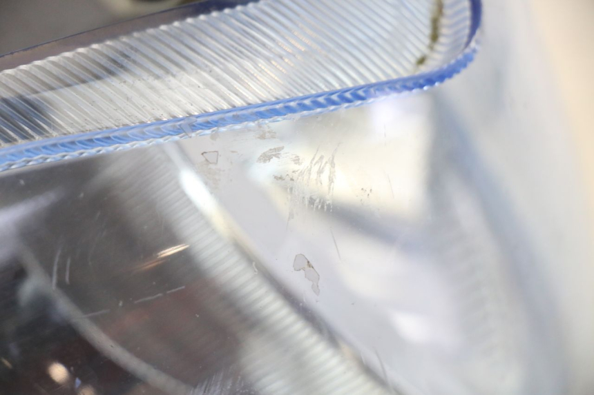 photo de FANALE ANTERIORE SUZUKI BURGMAN 125 (2007 - 2014)