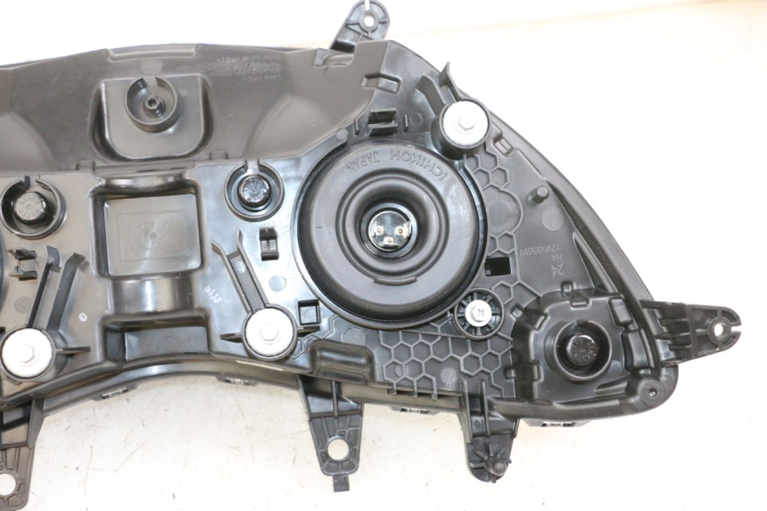 photo de FARO ANTERIORE SUZUKI BURGMAN 650 (2013 - 2020)