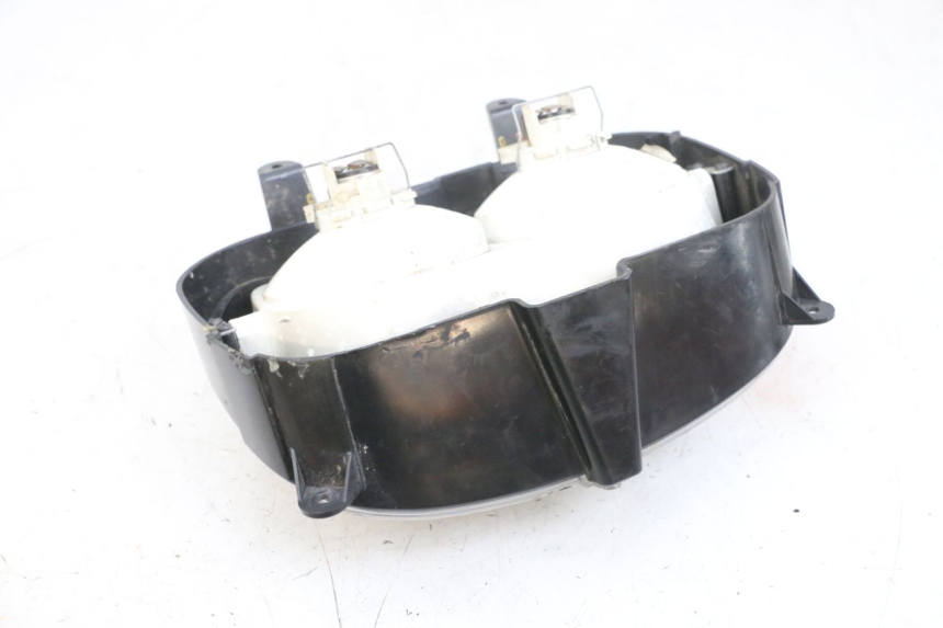 photo de FANALE ANTERIORE YAMAHA BW'S EASY 50 (2013 - 2016) - Zoom sullo stato d'uso