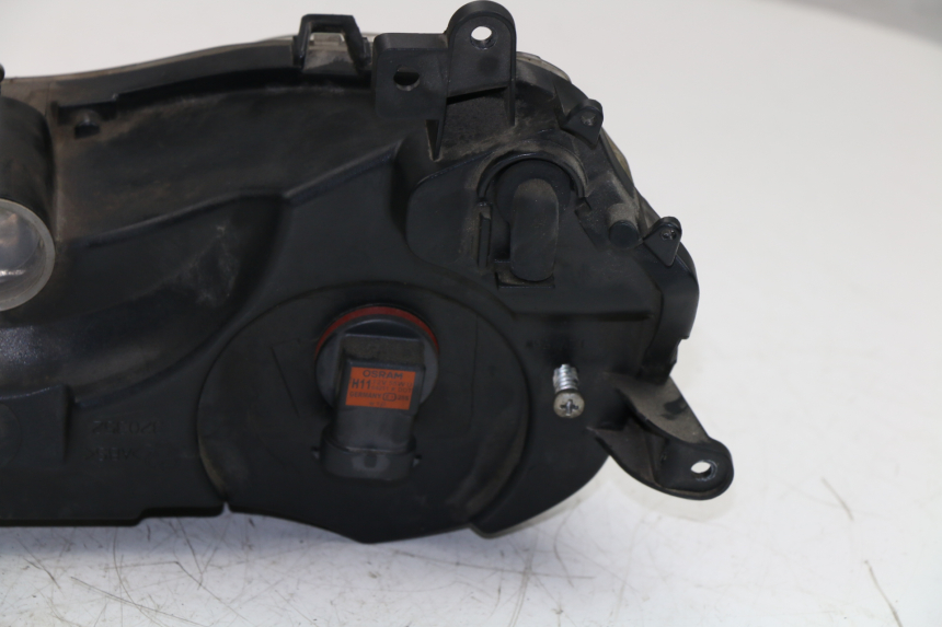 photo de FANALE ANTERIORE PIAGGIO CARNABY 125 (2007 - 2011)