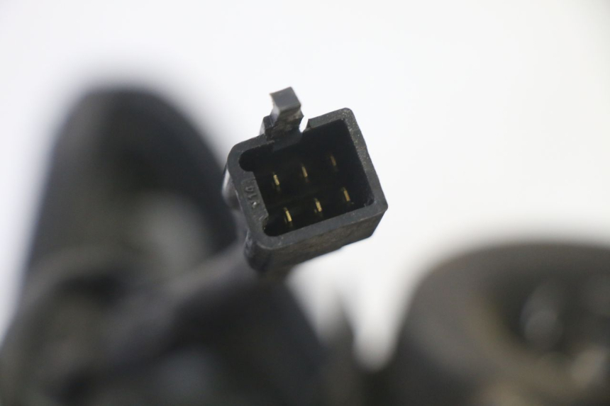 photo de FANALE ANTERIORE HONDA CBF 125 (2009 - 2015)