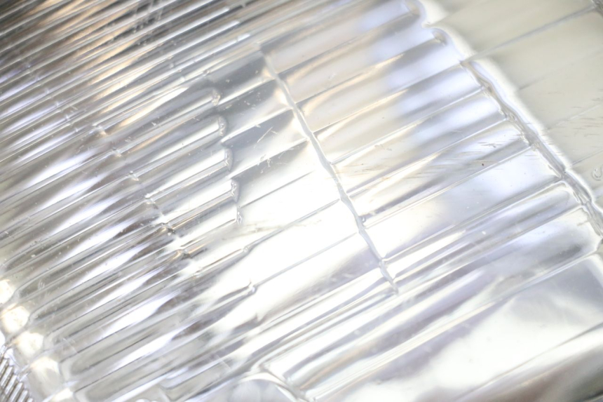 photo de FARO ANTERIORE HONDA CBR F SC25 1000 (1989 - 1992)