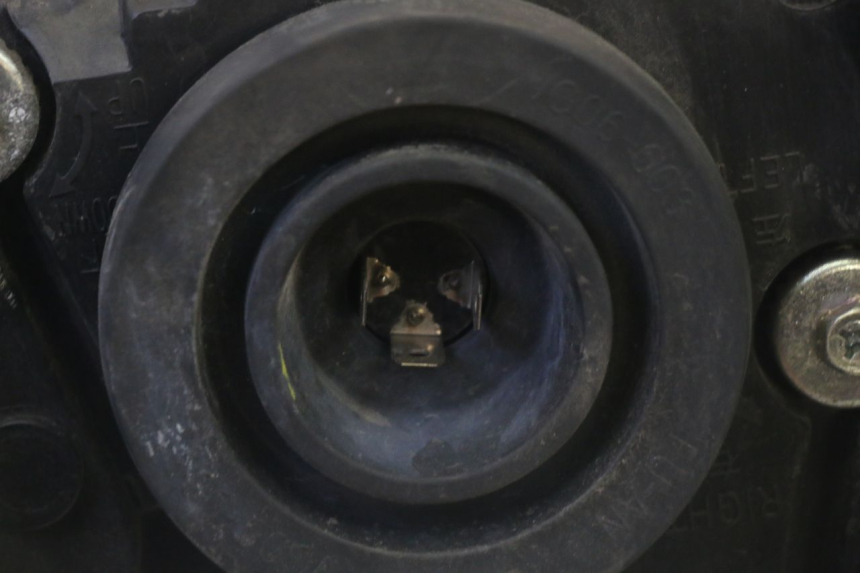 photo de FARO ANTERIORE YAMAHA CYGNUS X INJECTION 125 (2007 - 2013)