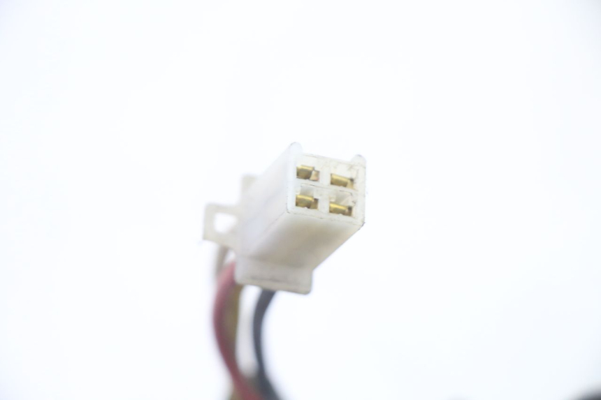 photo de FARO ANTERIORE DESTRA ADIVA AD3 300 (2014 - 2020) - Marcature e riferimenti originali