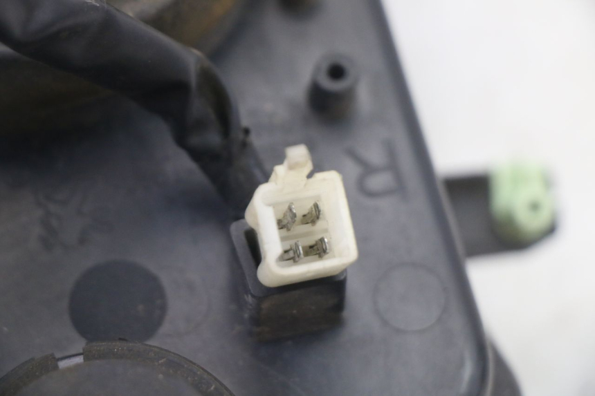 photo de FANALE ANTERIORE DESTRO PEUGEOT CITYSTAR 50 (2013 - 2017)