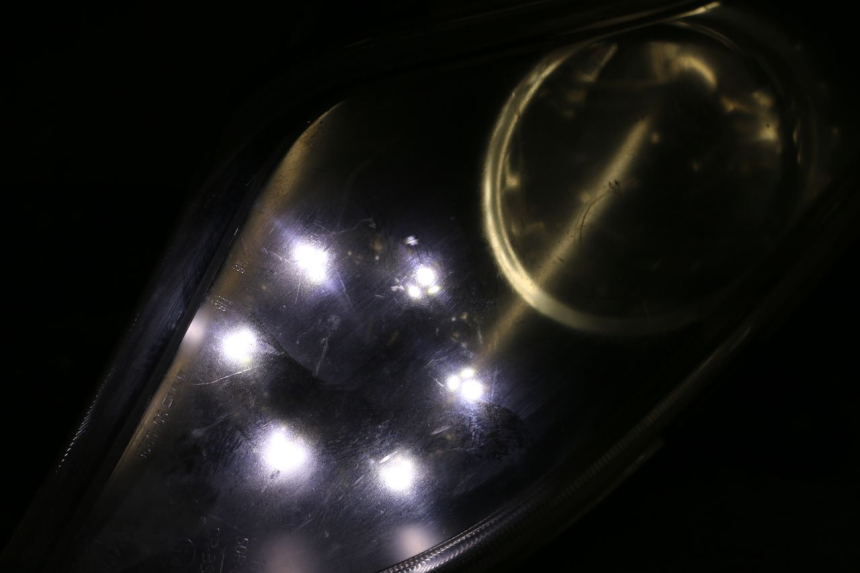 photo de FANALE ANTERIORE DESTRO KYMCO DINK STREET 125 (2009 - 2014)