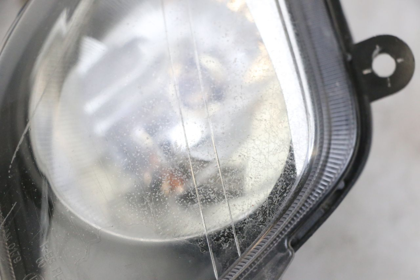 photo de FARO ANTERIORE DESTRO SYM GTS EVO 125 (2009 - 2013) - Altra vista dell'articolo