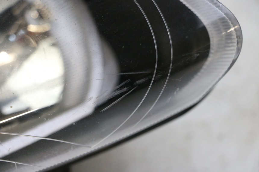 photo de FARO ANTERIORE DESTRA YAMAHA TZR 50 (2008 - 2016)