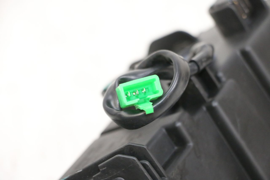 photo de FARO ANTERIORE SEGWAY NINEBOT E125S 1 (2022 - 2026) - Marcature e riferimenti originali