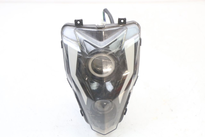 photo de FARO ANTERIORE EBROH BRAVO GLE 1 (2020 - 2024)
